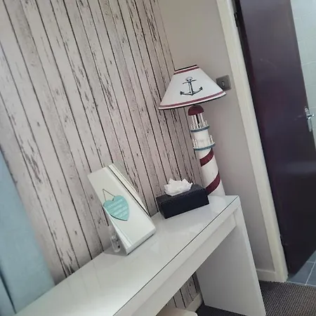 By The Seaside 4* Блэкпул