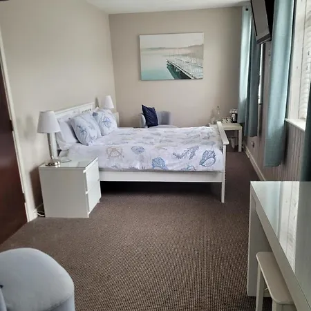 By The Seaside Гостевой дом 4*