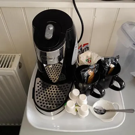 Couette-café The Coast 3*