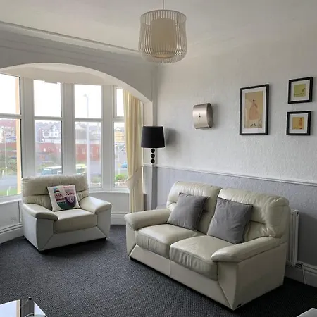 Apartment Chateau Dale Holiday Blackpool