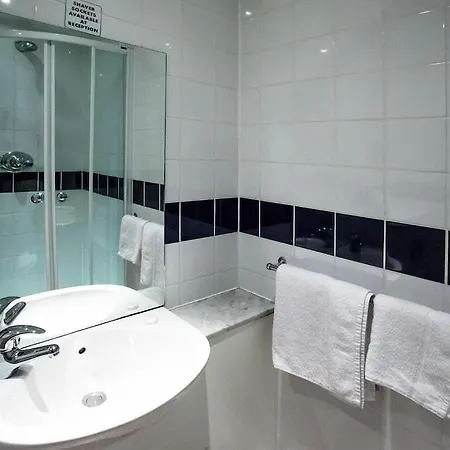The Metropole 3*