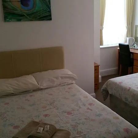 Morrisy House Гостевой дом Блэкпул