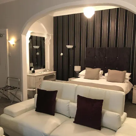 Fox Bed & Breakfast Blackpool