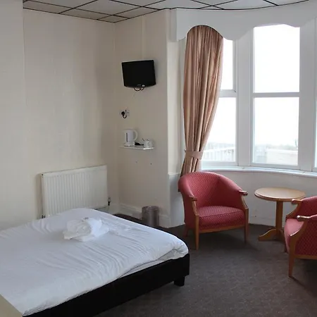New Hacketts Hotel 3*