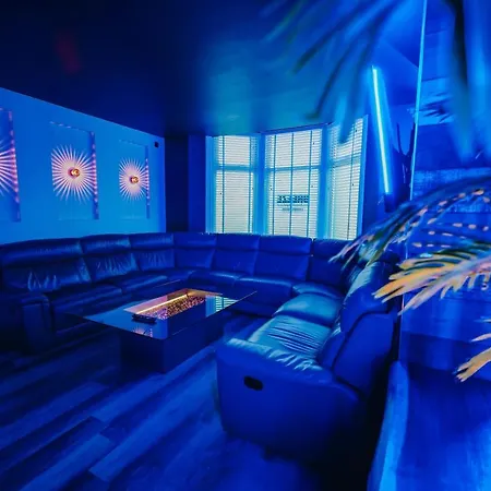 Breeze Luxury * Blackpool