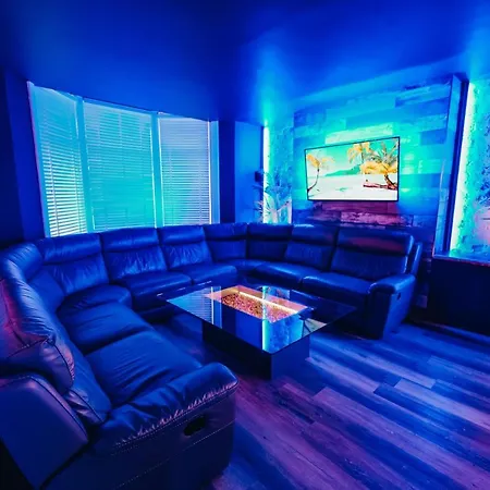 Breeze Luxury Apartment