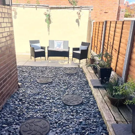 度假居 Entire In With Free Parking And A Private Patio Garden 黑潭