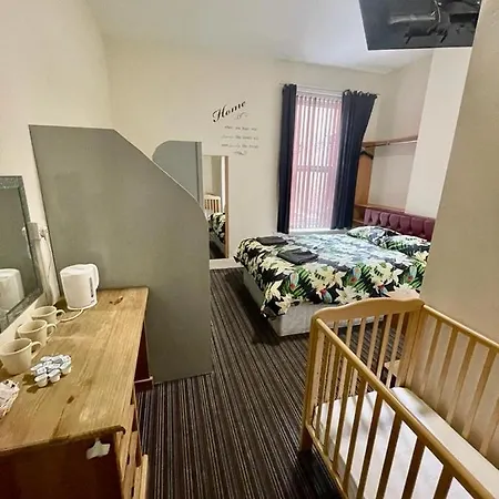 Hotel Hayward 2*