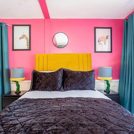 Empress Hall By Charles Alexander Short - Sleeps 20 Дом отдыха *