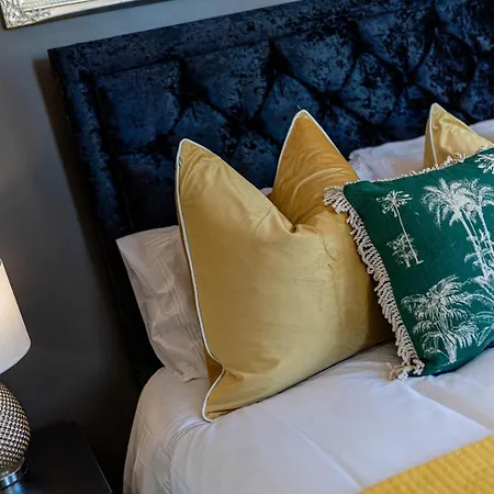 Empress Hall By Charles Alexander Short - Sleeps 20 Дом отдыха *