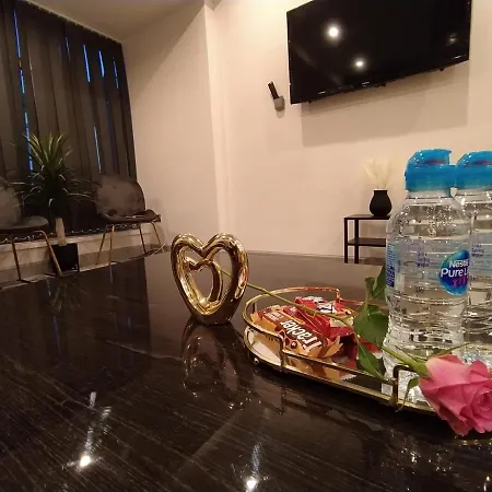 Black Pearl Luxury Apartment *