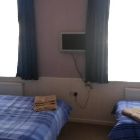 Robert Burns Guest house 3*