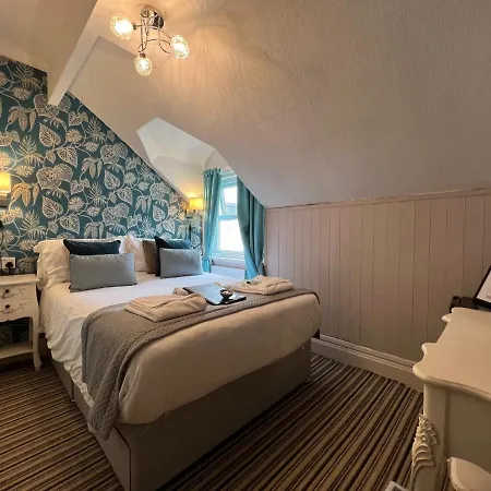 Delovely Bed & Breakfast 4*