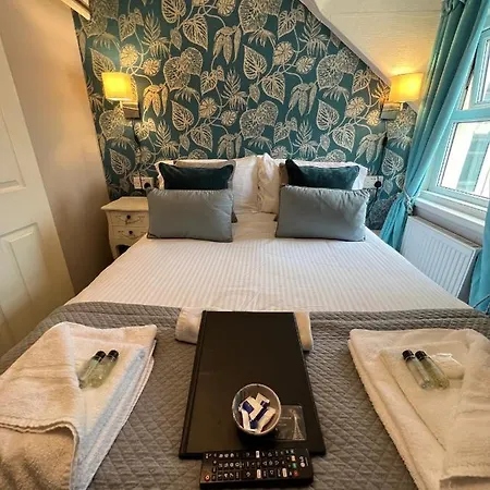 Bed & Breakfast Delovely 4*