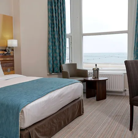 Western Carlton Hotel 3*