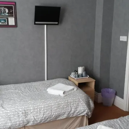 King Edward Nocleg ze śniadaniem Blackpool
