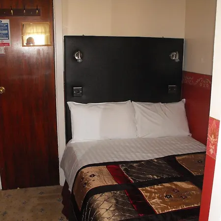 بيت ضيافة The Cresta 3*