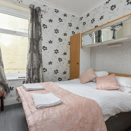 The 3* Blackpool