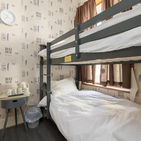 Hotel The