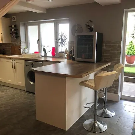 “tarn Croft” Luxurious Sleep 6 District House Lindal in Furness