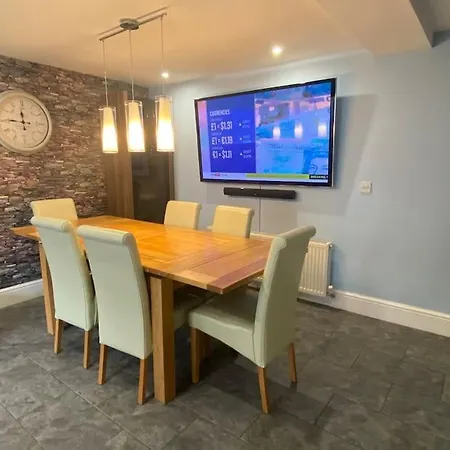 “tarn Croft” Luxurious Sleep 6 District House Holiday home Lindal in Furness