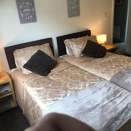 “tarn Croft” Luxurious Sleep 6 District House Lindal in Furness