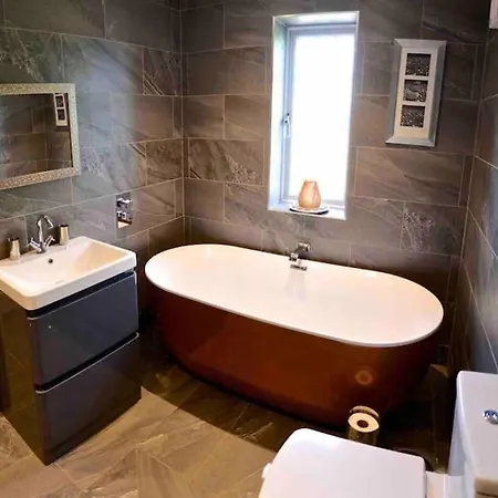 “tarn Croft” Luxurious Sleep 6 District House *