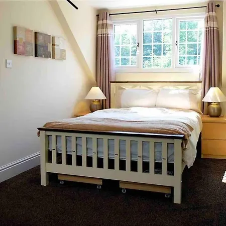 “tarn Croft” Luxurious Sleep 6 District House