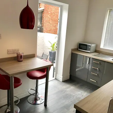 77 Park Road Apartment Blackpool