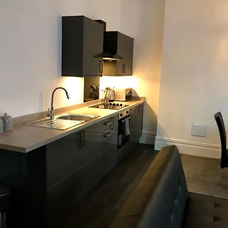 Apartment 77 Park Road *