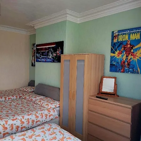 The Clevedon Couette-café 3*