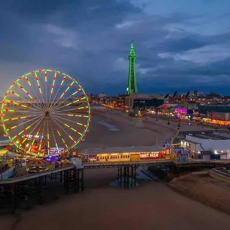 The Big One! Large Blackpool. 3 Floors Of Luxury. *