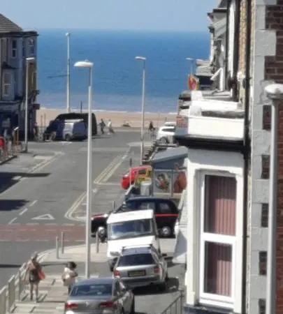 The Lonsdale 2* Blackpool