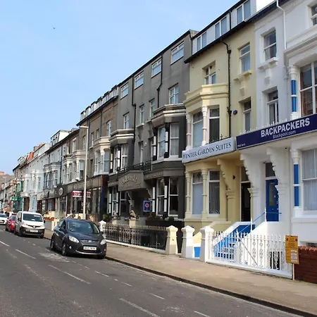 Hotel Backpackers & 2*