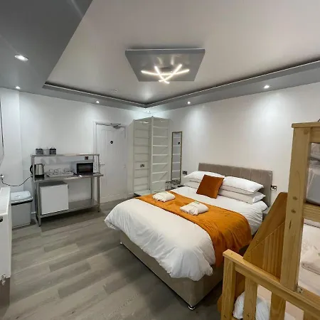 Konukevi Araan House -families And Couples Only *