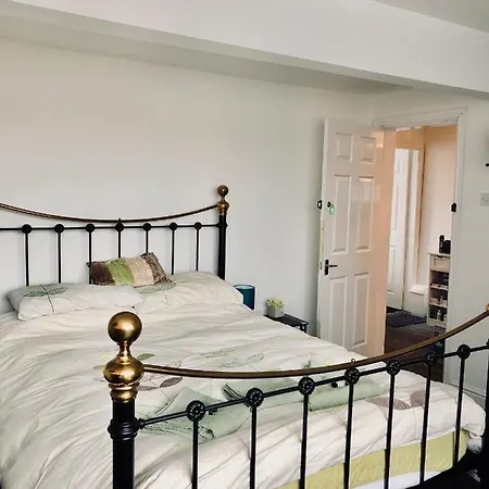 Guest house Penryn House Green *