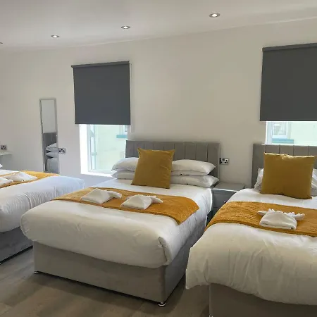 Konukevi Araan House -families And Couples Only Blackpool