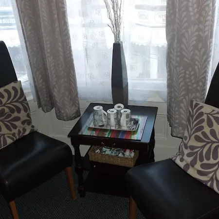 Crooked Retreat Pensionat Blackpool