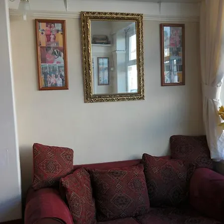 Robert Burns Guest house Blackpool