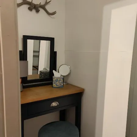 Bed & Breakfast Manor House 3*