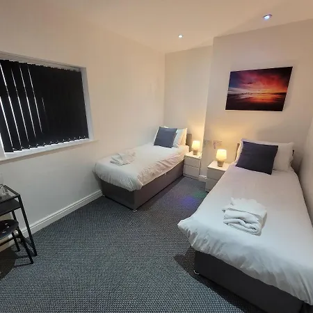 Blackpool Resort Hotel *