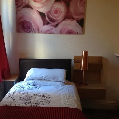 Hotel Cowley