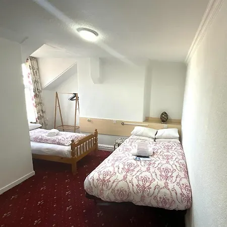 Guest house Granville 3*