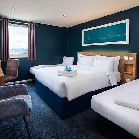 Hotell Travelodge South Shore 3*