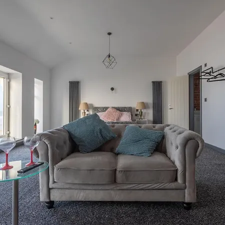 Residency Luxury Seafront 5*