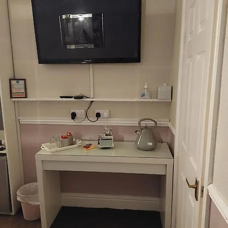 Lynbar Guest house