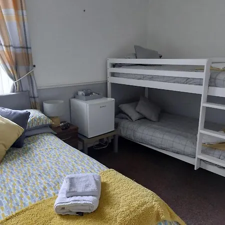 Guest house Lynbar *