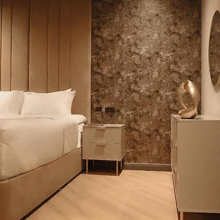 Signature Apartment