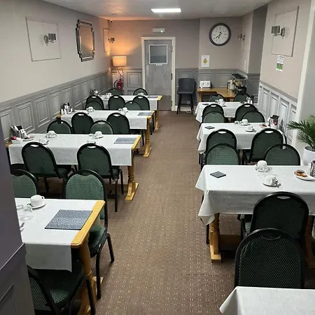 Hotel Clifton Private 3*