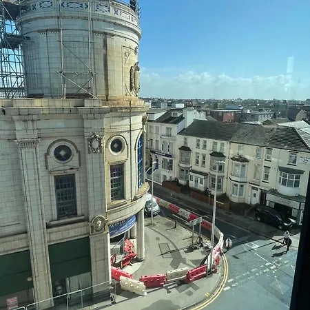 Backpackers & Blackpool